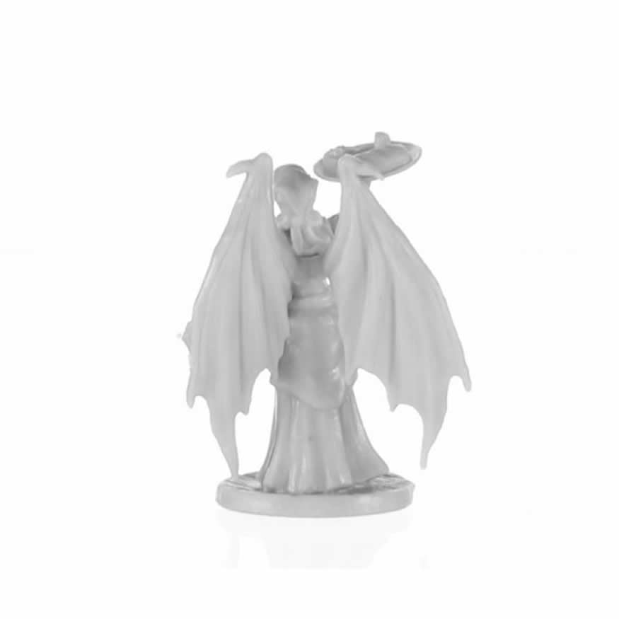RPR77750 Innkeeper Sophie Miniature 25mm Heroic Scale Figure Dark Heaven Bones 4th Image