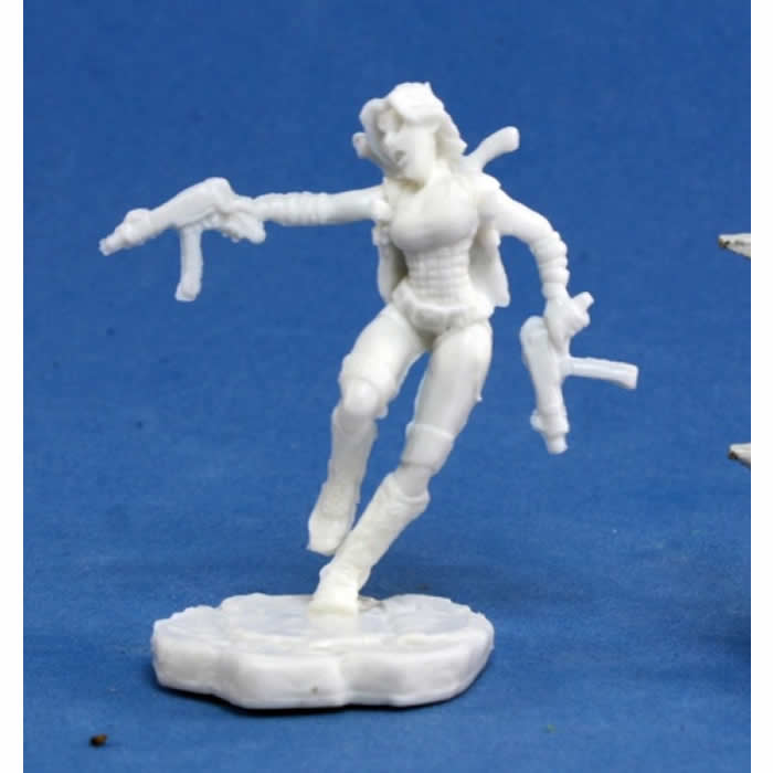 RPR80025 Bonnie Female Hunter Miniature 25mm Heroic Scale Main Image