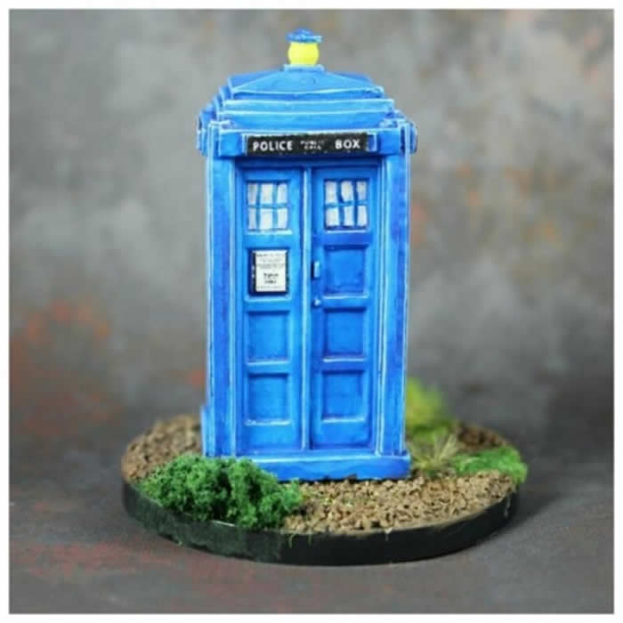 RPR80037 Telephone Box Miniature 25mm Heroic Scale Main Image