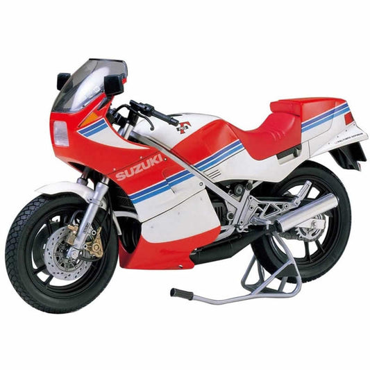 TAM14029 Suzuki RG250 1/12 Scale Plastic Model Kit Tamiya Main Image