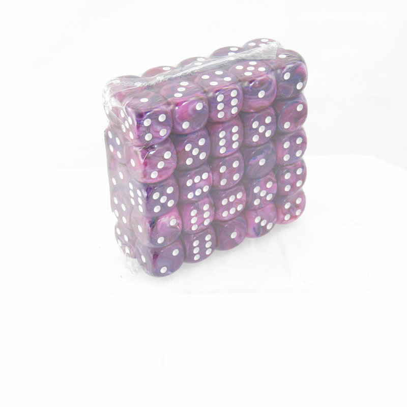 WCXDF1657E50 Violet Festive Dice with White Pips 16mm (5/8in) D6 Pack of 50 2nd Image