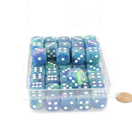 WCXDF1666E50 Waterlily Festive Dice with White Pips 16mm (5/8in) D6 Pack of 50 Main Image