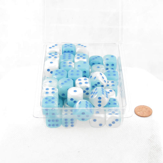 WCXDG1665E50 Pearl Turquoise and White Gemini Luminary Dice Blue Pips D6 16mm (5/8in) Pack of 50