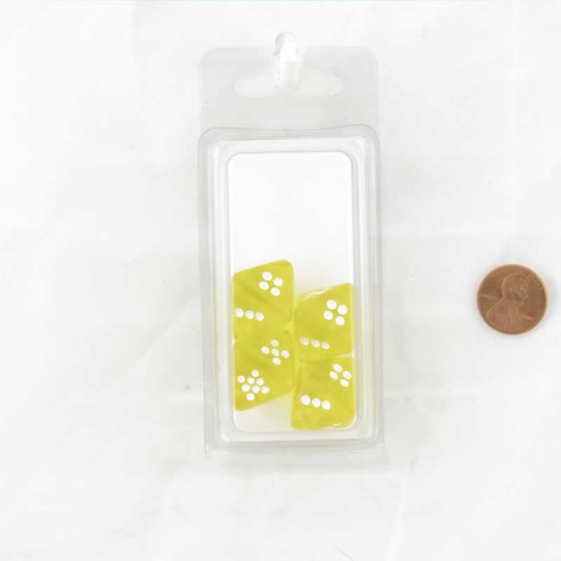 WCXXT0802E4 Yellow Transparent Dice White Pips D8 Aprox 16mm (5/8in) Pack of 4 Main Image