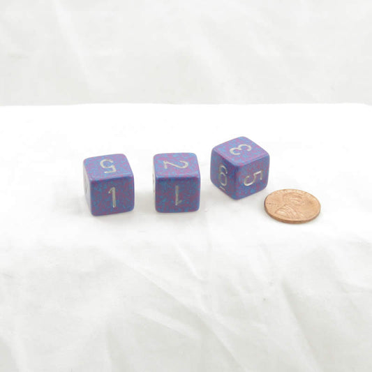 WKP13075E3 Silver Tetra Elemental Dice Silver Numbers D6 16mm Pack of 3 Main Image